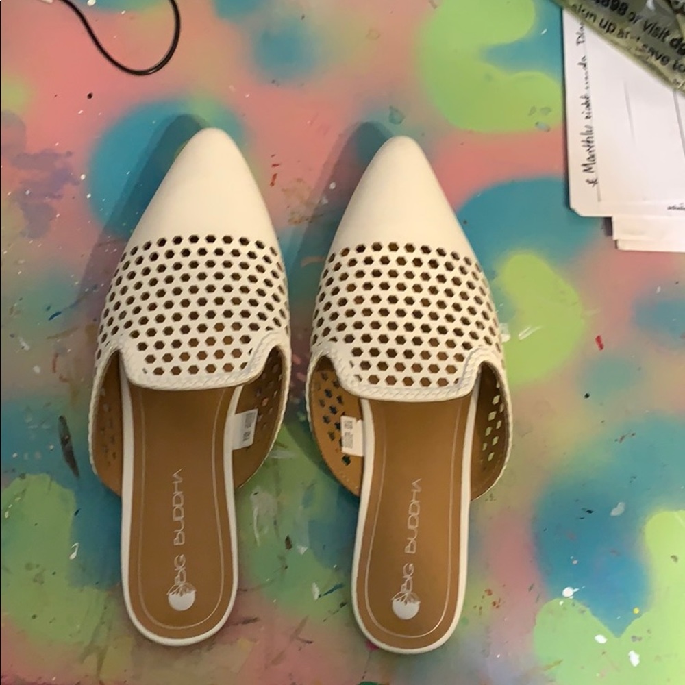 White mules